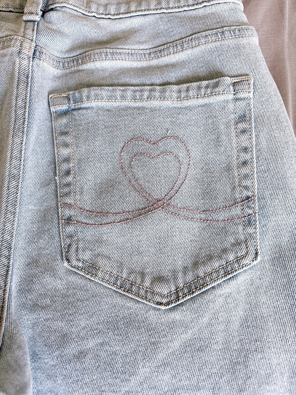 NWT Hollister High Rise Flare Jeans Women’s 8R W29 Light Wash Stretch - Picture 5 of 13